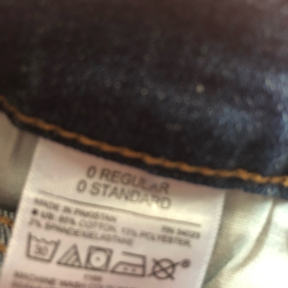 WOMEN’S OLD NAVY ORIGINAL STRAIGHT LEG JEANS